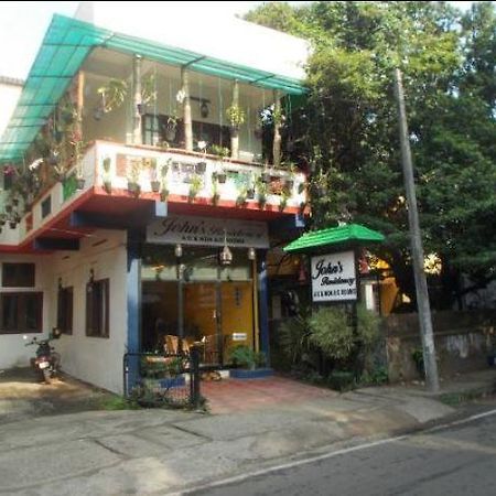 Johns Residency Hotel Kochi Eksteriør billede